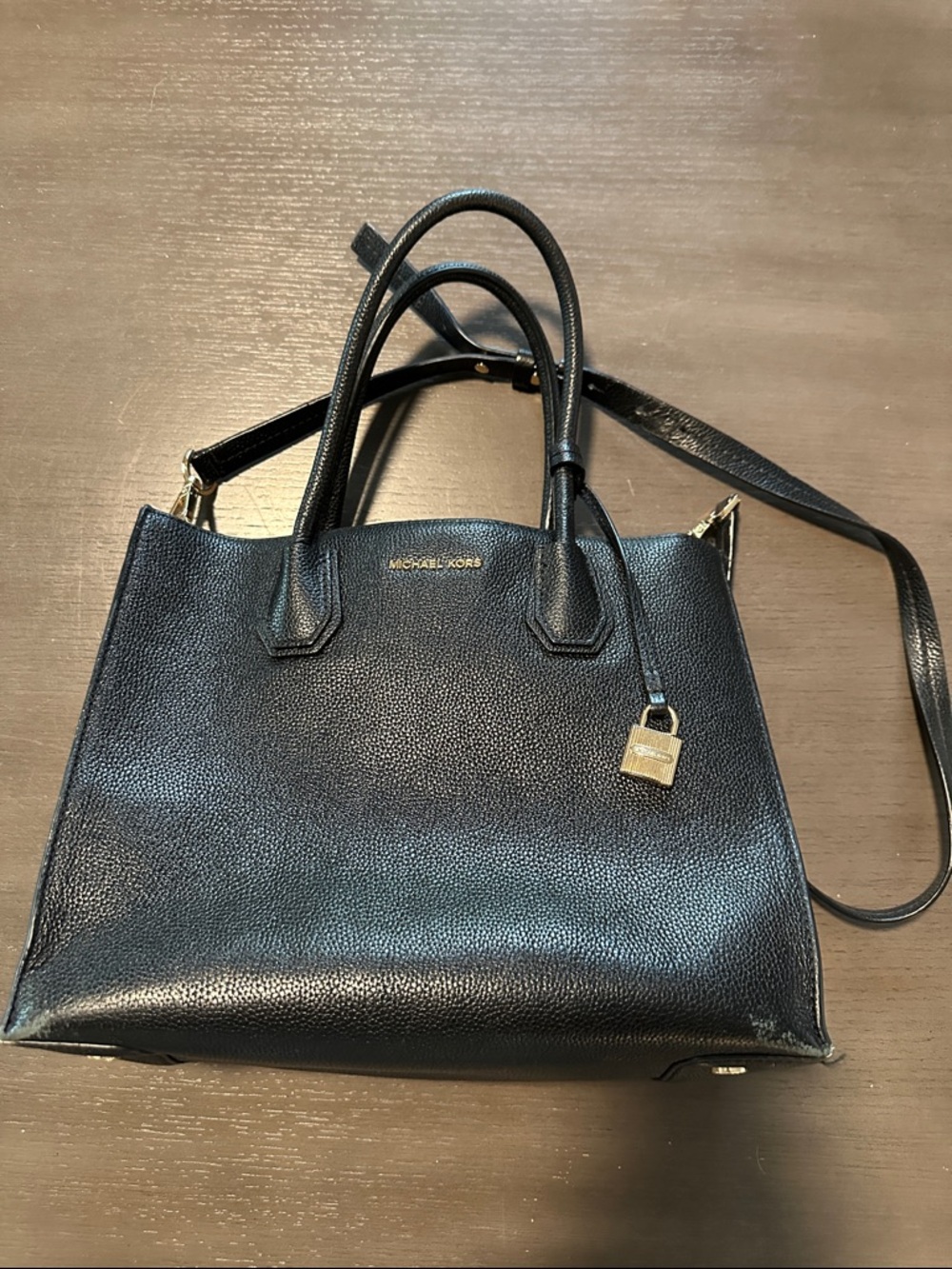 Michael Kors medium size purse with cross body strap
